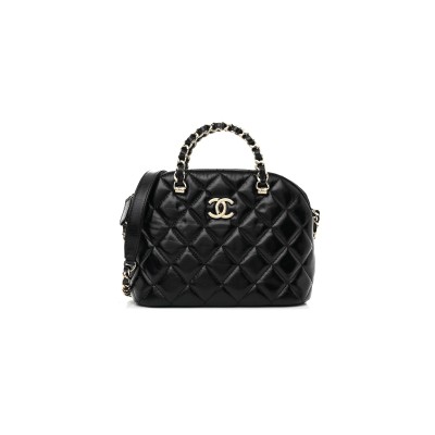 CHANEL SHINY LAMBSKIN QUILTED SHINY COCO CLUTCH WITH CHAIN BLACK (15*12*5cm)